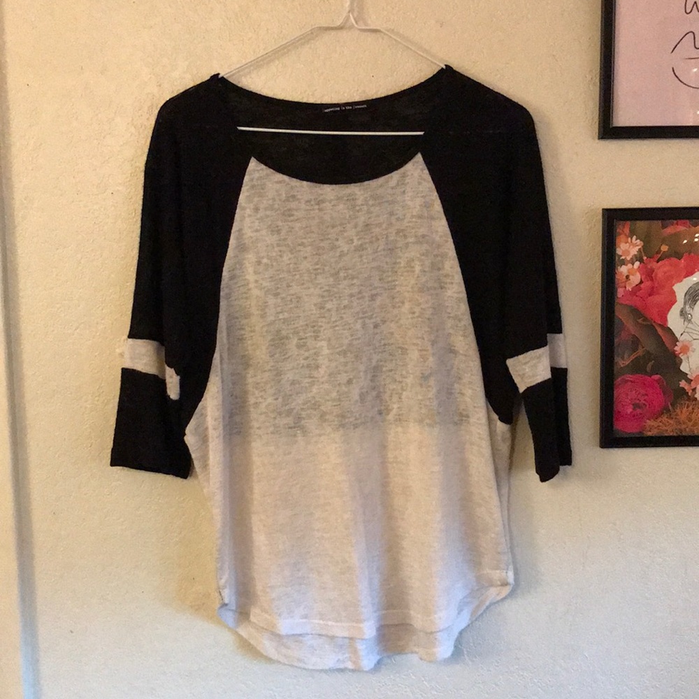 Comfy black and white jersey blouse